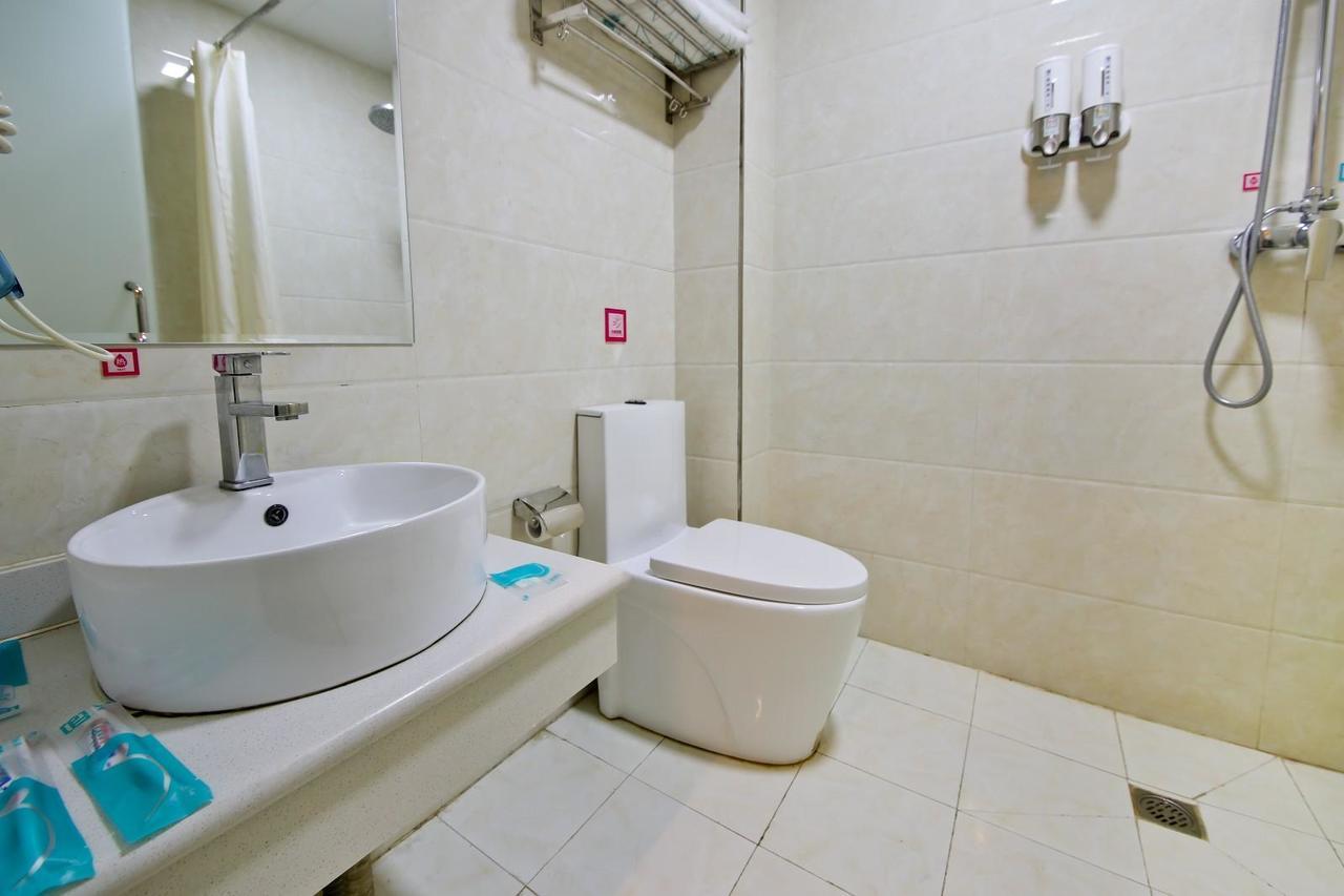 Pai Hotel Jinan Railway Staion North Plaza Dikou Road Zewnętrze zdjęcie